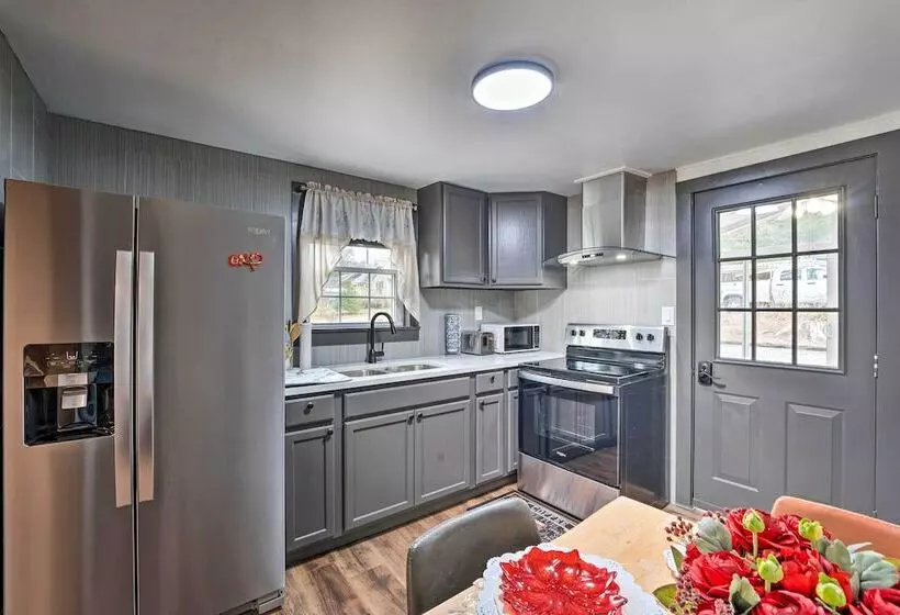 Radiant Arden Home   10 Mi To Biltmore!