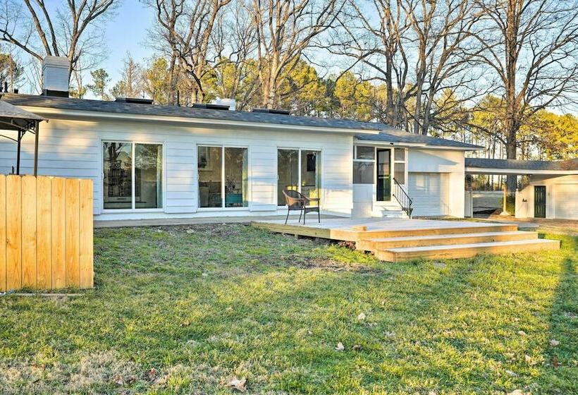 Ranchstyle House W/ Pool, Deck & Fire Pit!