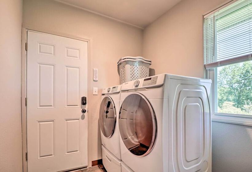 Robinson Roost Retreat < 2 Mi To Norfork Lake