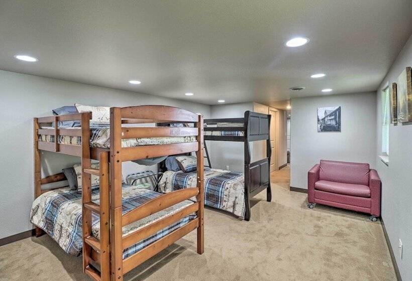 Robinson Roost Retreat < 2 Mi To Norfork Lake