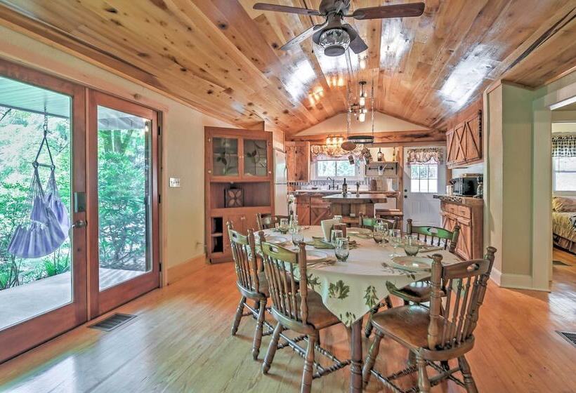 20 Acre Cabin W/ Pond: 6 Mi To River Arts District