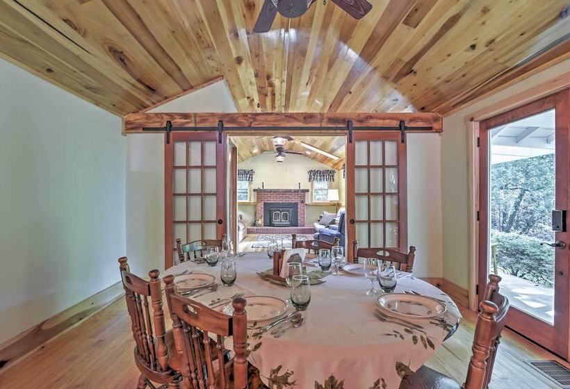 20 Acre Cabin W/ Pond: 6 Mi To River Arts District