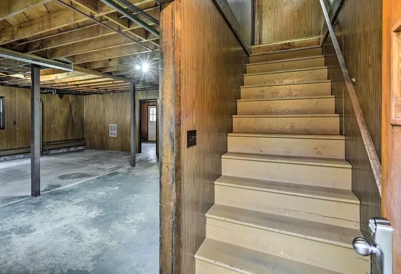 Salamanca Home ~ 9 Mi To Holiday Valley Resort