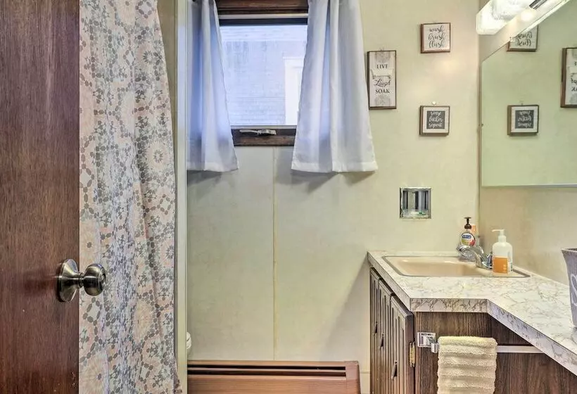 Salamanca Home ~ 9 Mi To Holiday Valley Resort