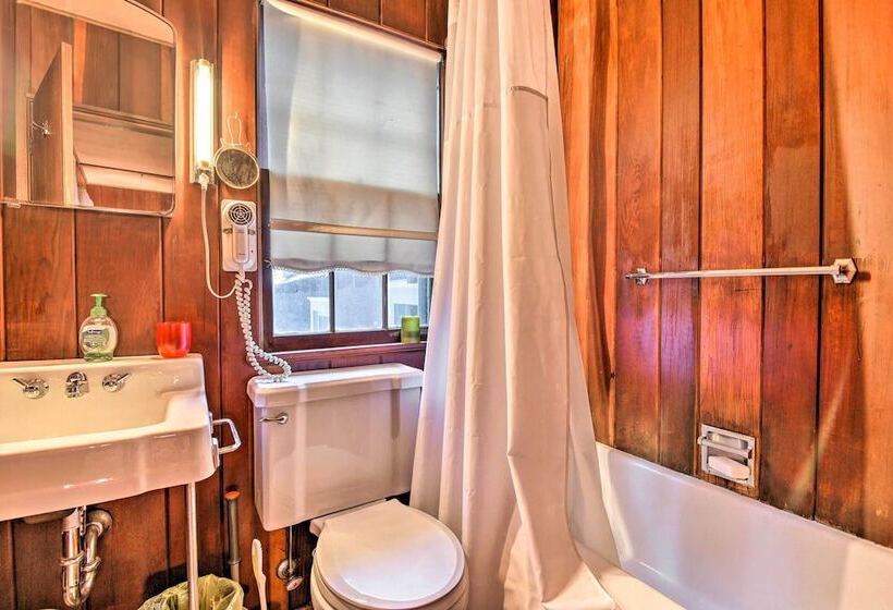 Secluded & Rustic Lake Harmony Cabin W/ Fire Pit!