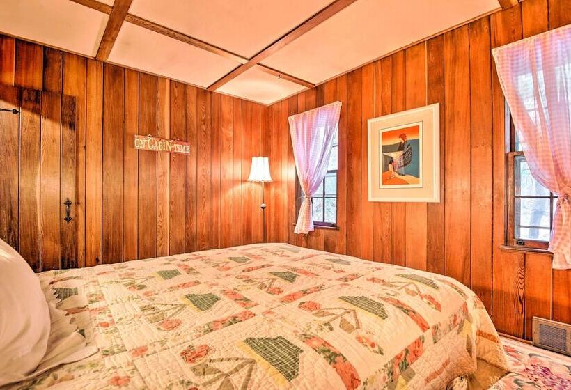 Secluded & Rustic Lake Harmony Cabin W/ Fire Pit!