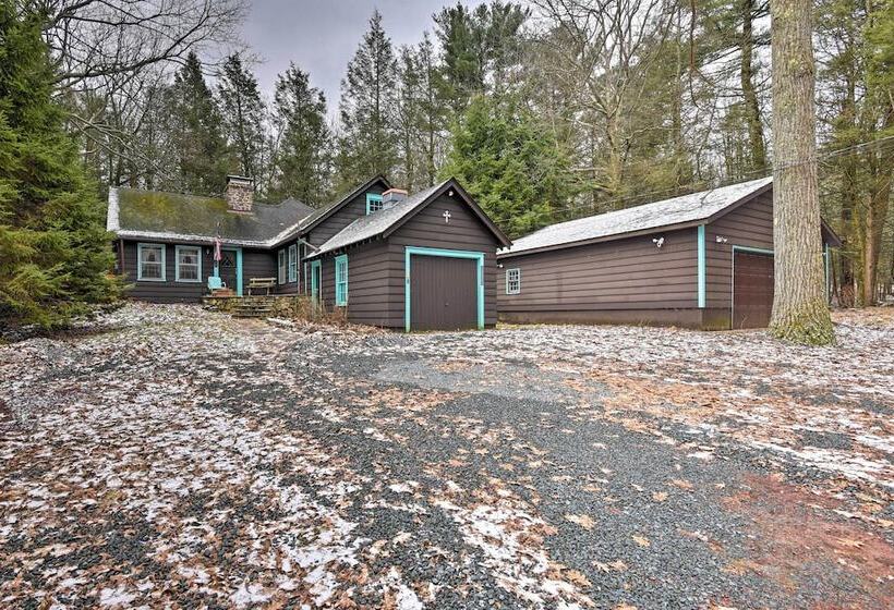 Secluded & Rustic Lake Harmony Cabin W/ Fire Pit!