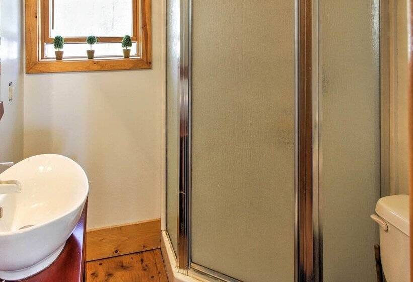 Spacious Pine Lake Home: Deck, Fire Pit + 3 Acres!