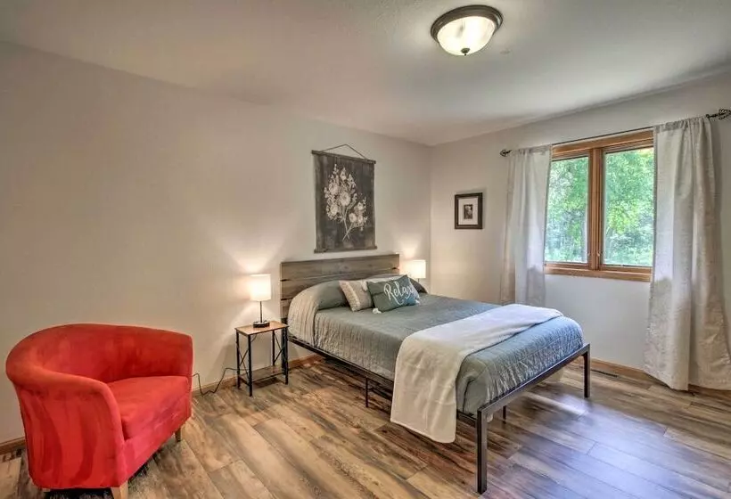 Spacious Verndale Home W/ Backyard Fire Pit!