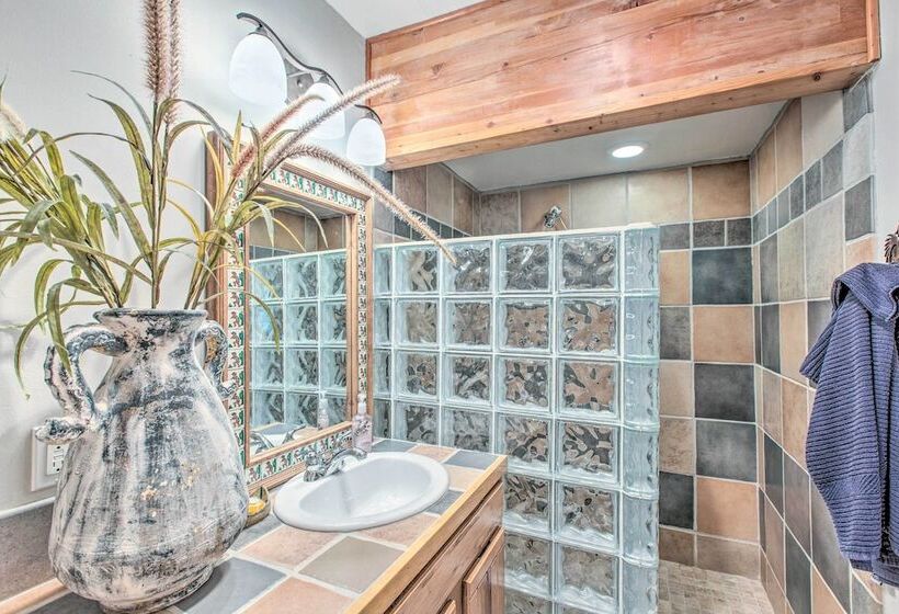 Stunning Angel Fire Cabin W/ Hot Tub & 3 Decks!