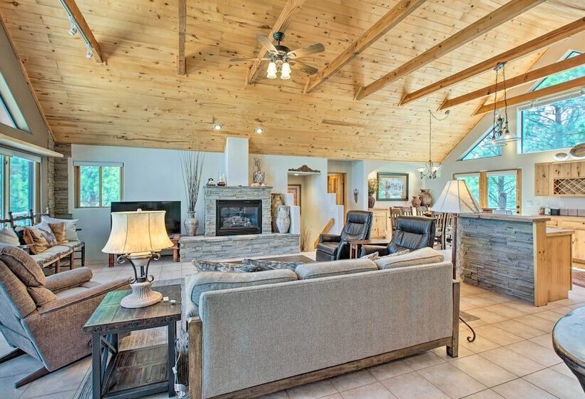 Stunning Angel Fire Cabin W/ Hot Tub & 3 Decks!