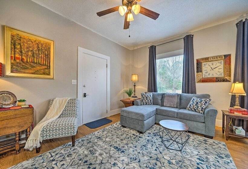 Texarkana Pet Friendly Pad W/ Fenced Backyard