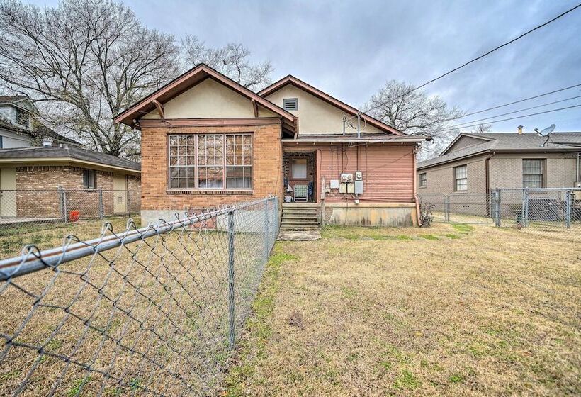 Texarkana Pet Friendly Pad W/ Fenced Backyard