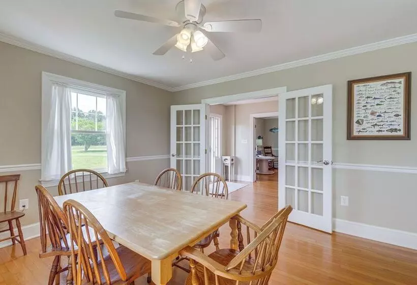 Updated Cape Charles Home ~ 2 Mi To Beachfront!