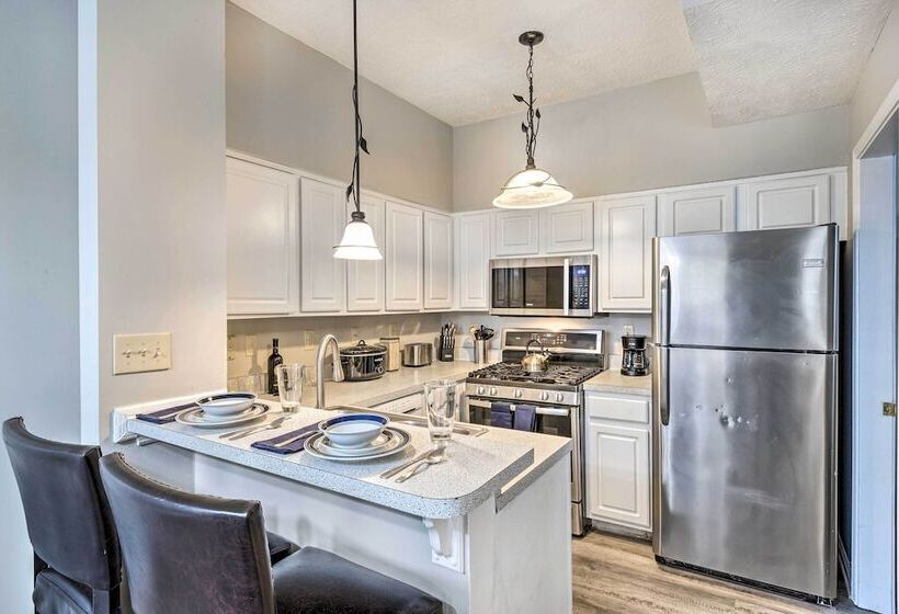 Updated Indianapolis Home Near White River!