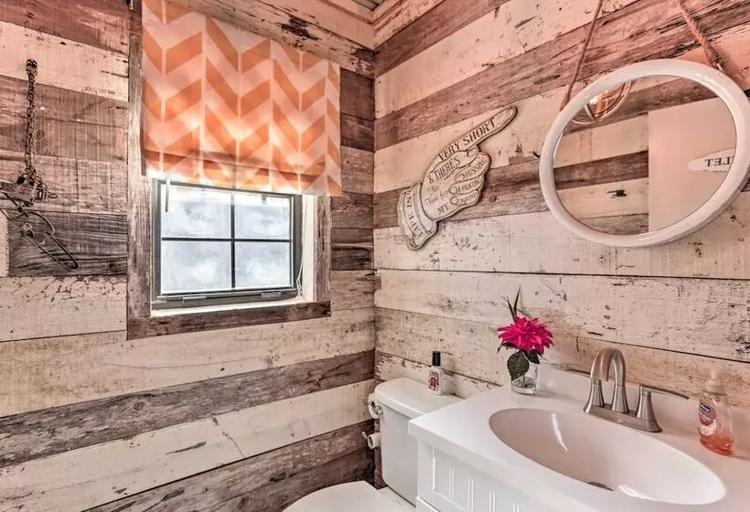 Waterfront House On Toledo Bend W/ Private Dock!