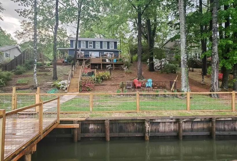 Waterfront House On Toledo Bend W/ Private Dock!