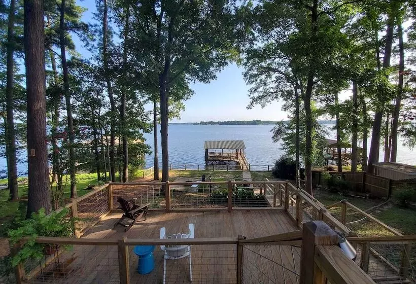 Waterfront House On Toledo Bend W/ Private Dock!