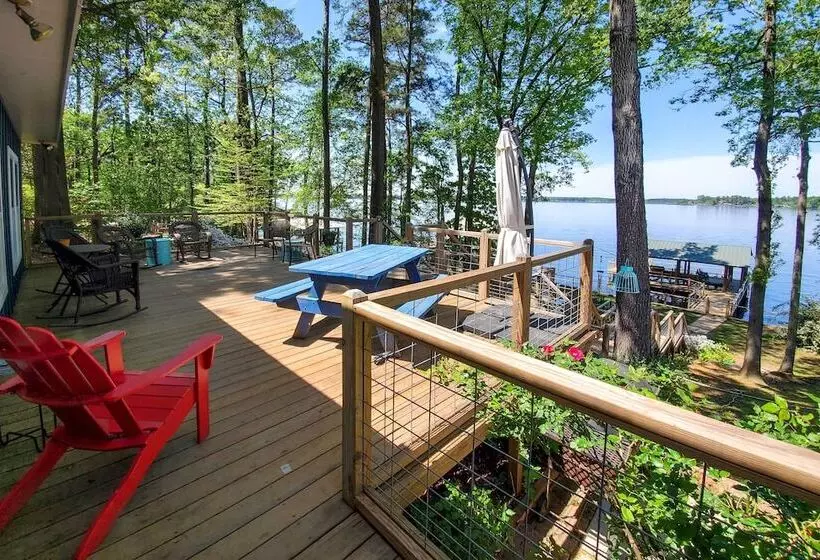 Waterfront House On Toledo Bend W/ Private Dock!