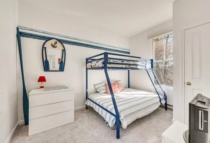 Cozy Wells Cottage W/ Pool Access: 1 Mi To Beach!