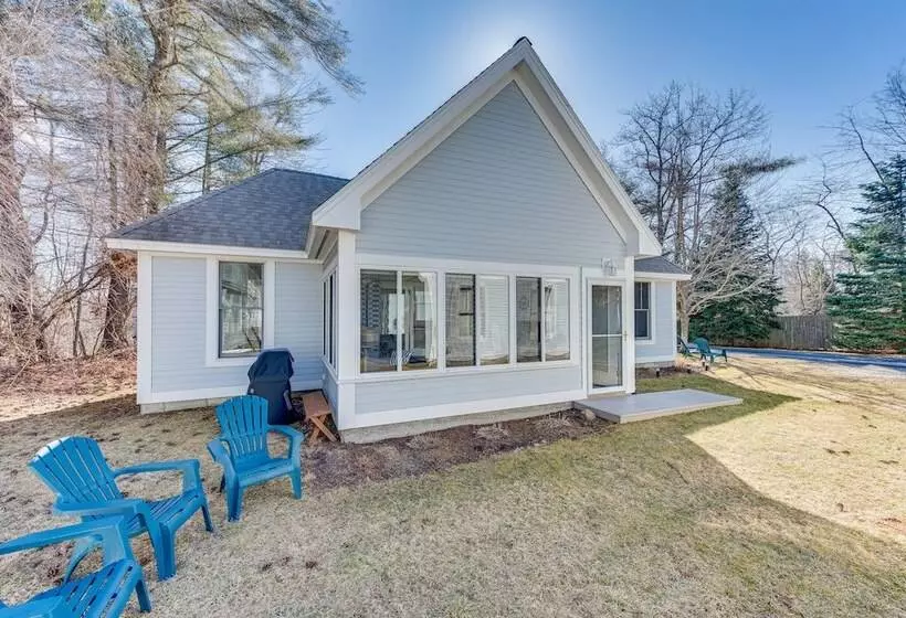 Cozy Wells Cottage W/ Pool Access: 1 Mi To Beach!