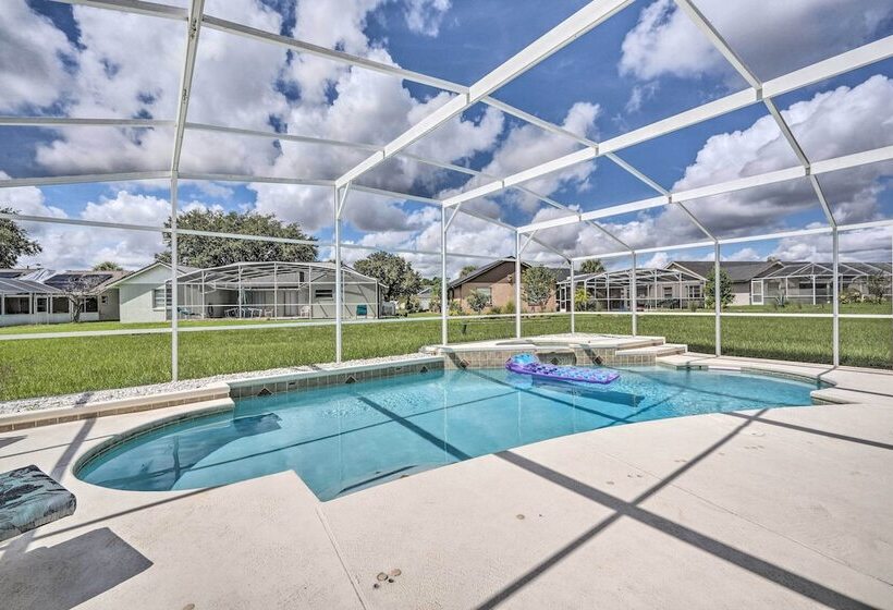 Pool + Game Room, 5 Mi To Disney: Kissimmee Home!