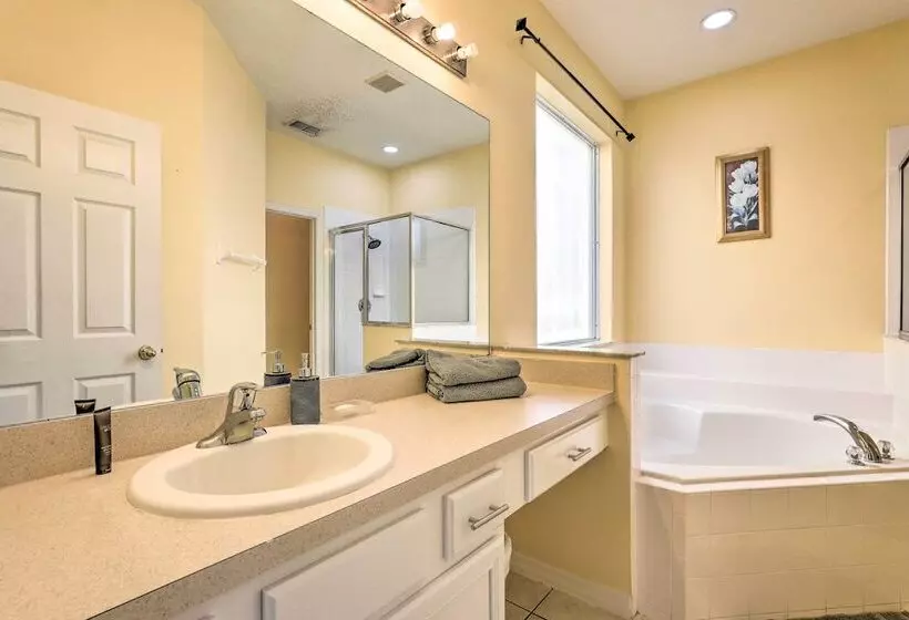 Kissimmee Home W/ Pool < 9 Mi To Disney World!