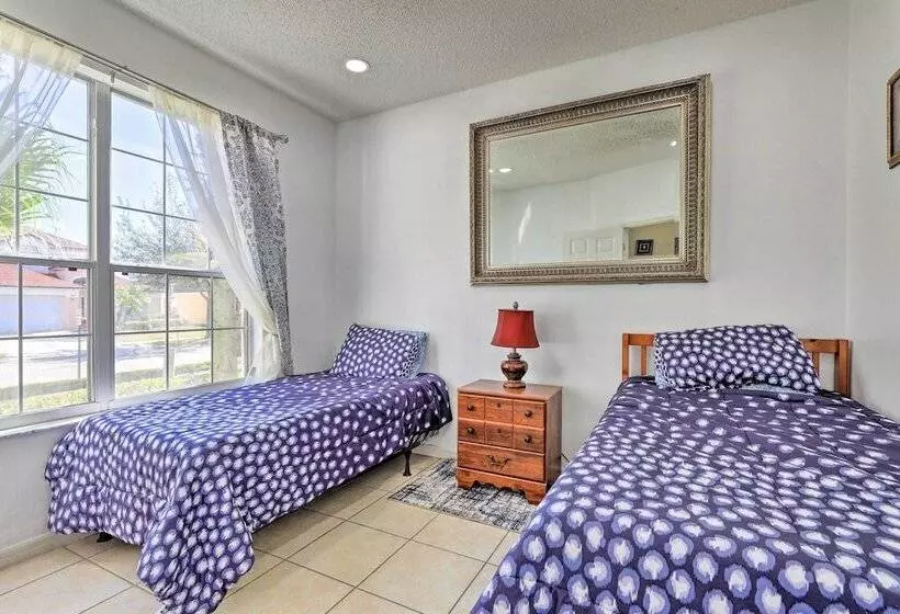 Kissimmee Home W/ Pool < 9 Mi To Disney World!