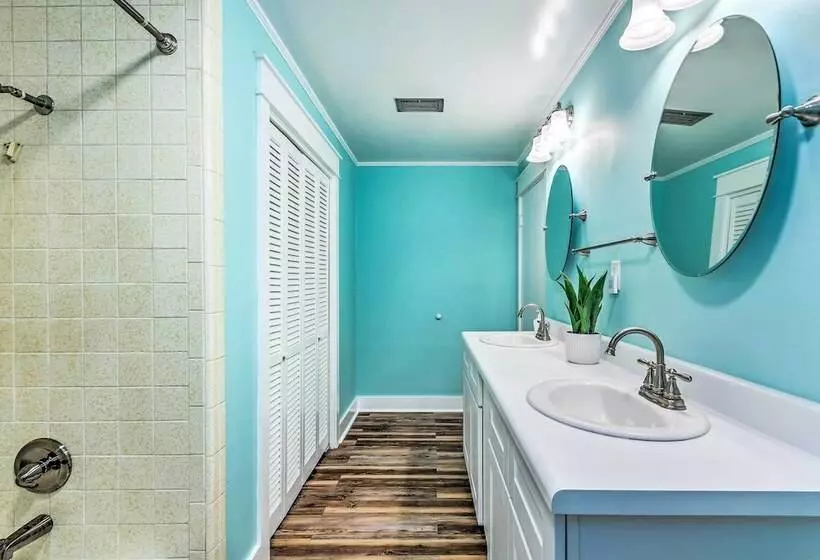 Charming Home: 2 Mi To Dtwn Defuniak Springs!