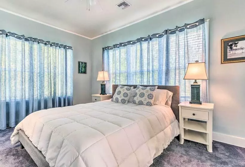 Charming Home: 2 Mi To Dtwn Defuniak Springs!