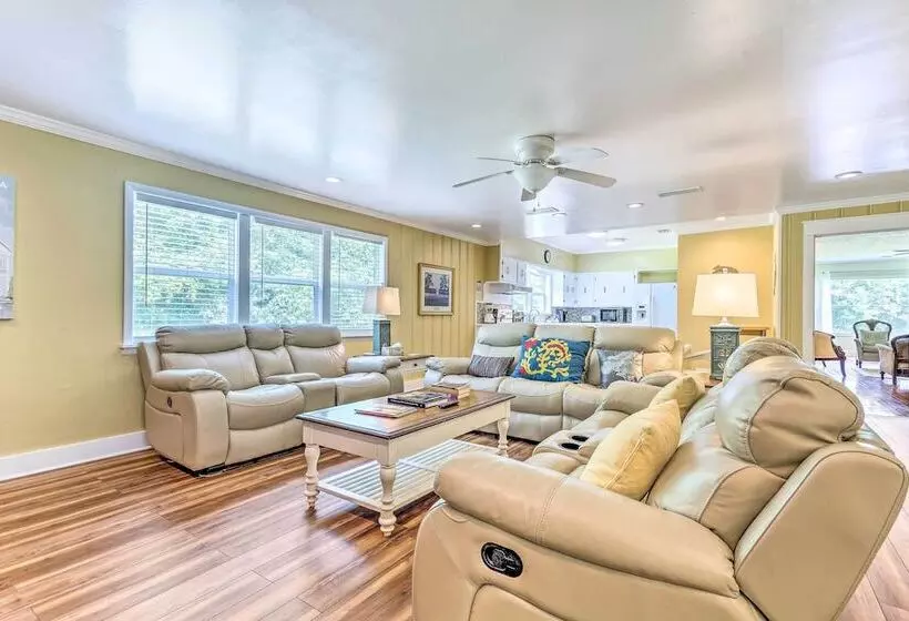 Charming Home: 2 Mi To Dtwn Defuniak Springs!