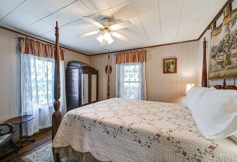 Cleveland Home W/ South Saluda Fishing Access