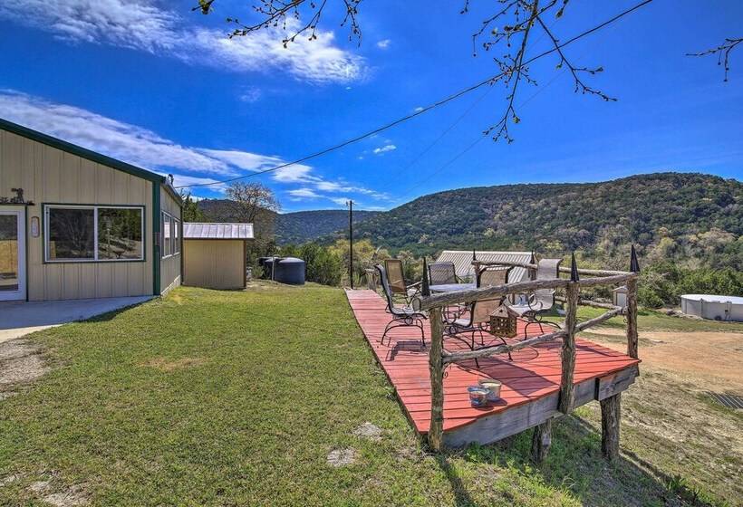 Cozy Medina Cottages W/ Patio & Mountain Views!