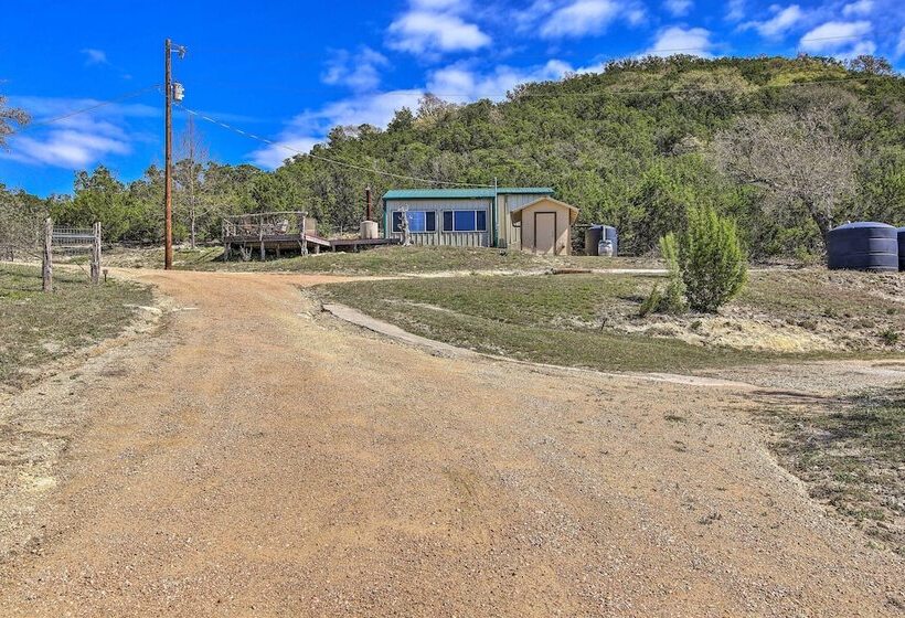 Cozy Medina Cottages W/ Patio & Mountain Views!
