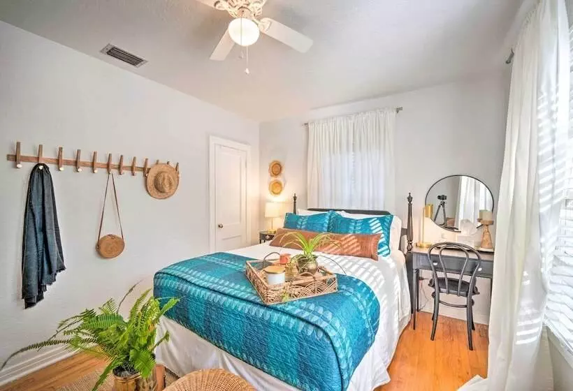 ~ 12 Mi To Disney: Downtown Winter Garden Cottage!