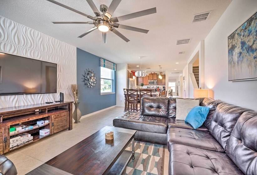 Family Friendly Home W/ Pool ~ 10 Mi To Disney!