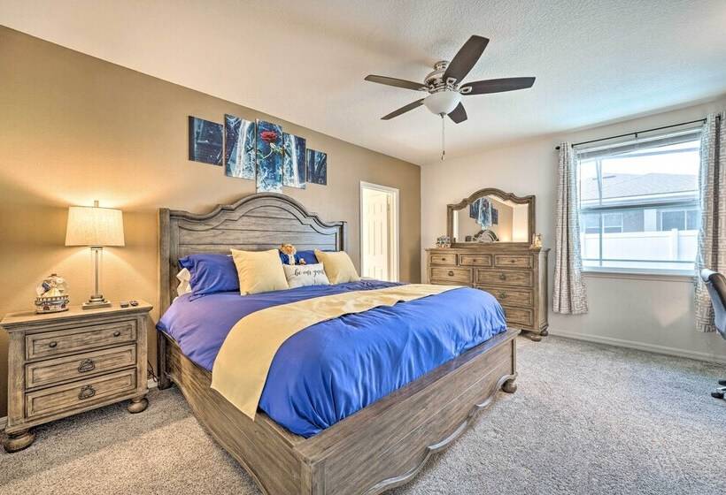 Family Friendly Home W/ Pool ~ 10 Mi To Disney!