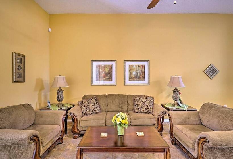 Familyfriendly Escape W/ Boat Slip Access!