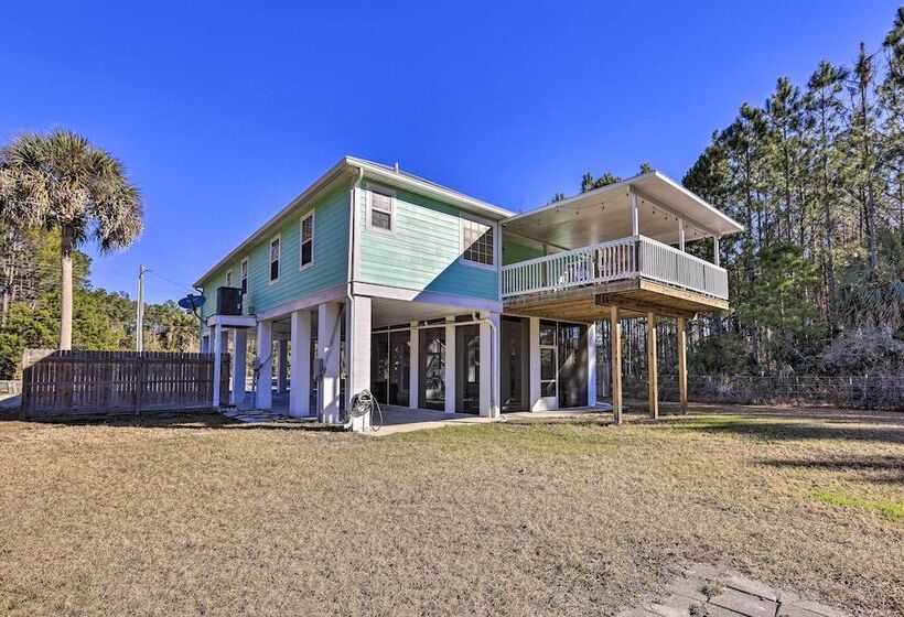 Honey S Hideout  < 1 Mile To River Access!