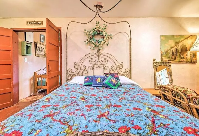 Idyllic Española Casita W/ Charcoal Grill