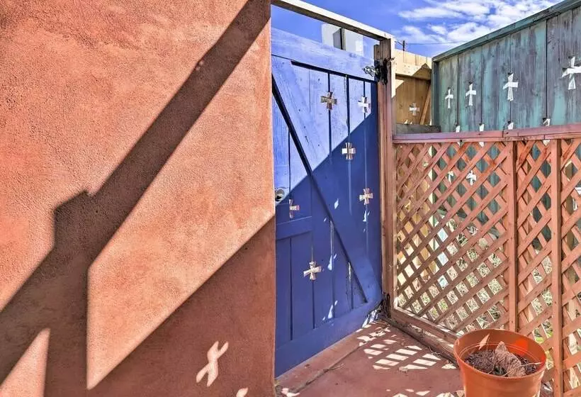 Idyllic Española Casita W/ Charcoal Grill