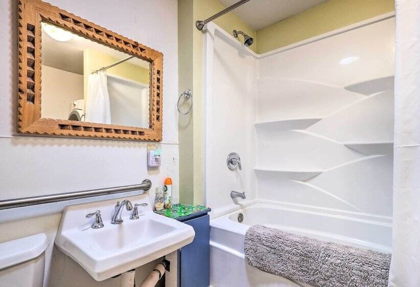 Idyllic Española Casita W/ Charcoal Grill