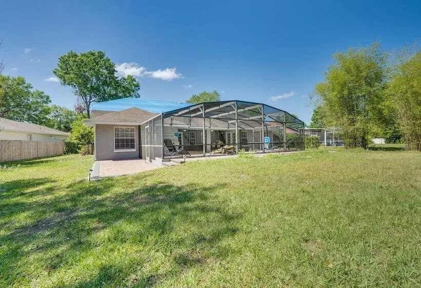 Inviting Home W/ Lanai & Pool In Kissimmee!