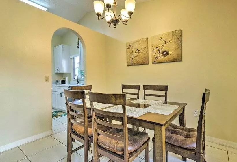 Kissimmee Sanctuary W/ Lanai & Pool Table!