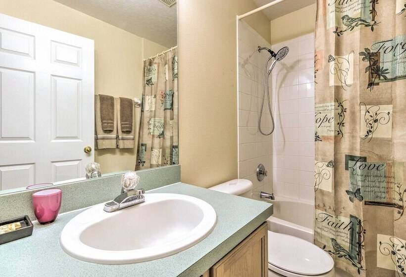 Kissimmee Sanctuary W/ Lanai & Pool Table!