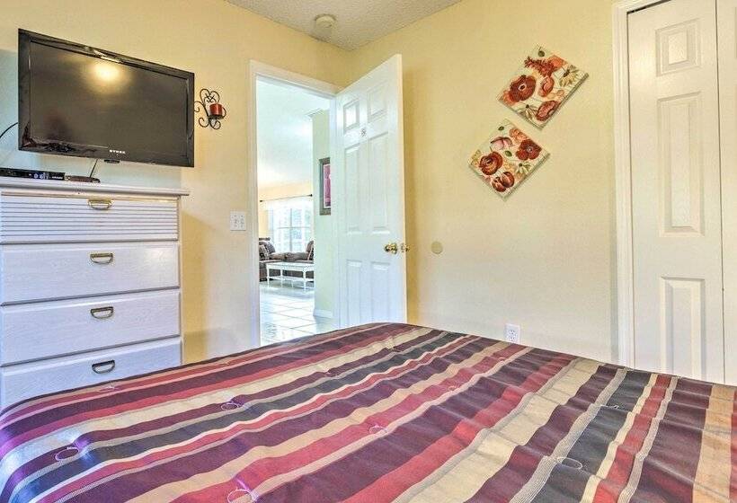 Kissimmee Sanctuary W/ Lanai & Pool Table!