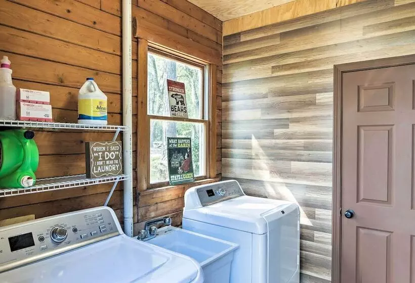 Lake Broward Cabin W/ Private Boat Launch & Dock!