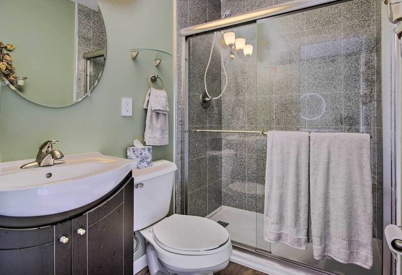 Lake View Osage Beach Resort Home W/ Game Room!