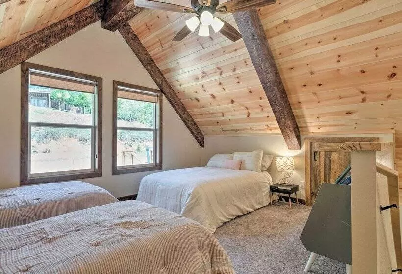 Luxury Retreat: Custom Mi Wuk Village Cabin!