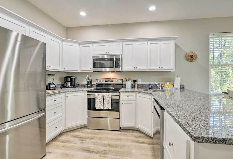 Murrells Inlet Home: Half Mi To Marsh Walk!